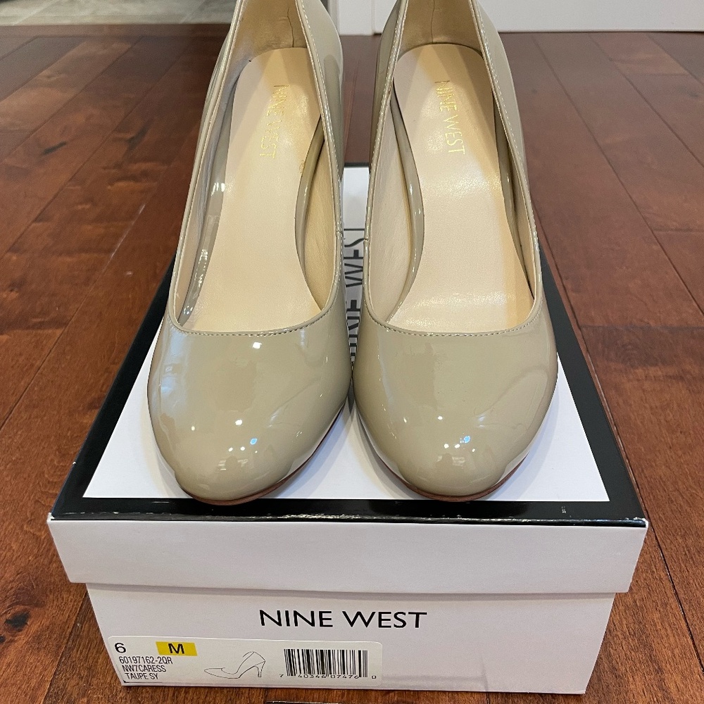 Women's Taupe Patent Leather High Heels Nine West